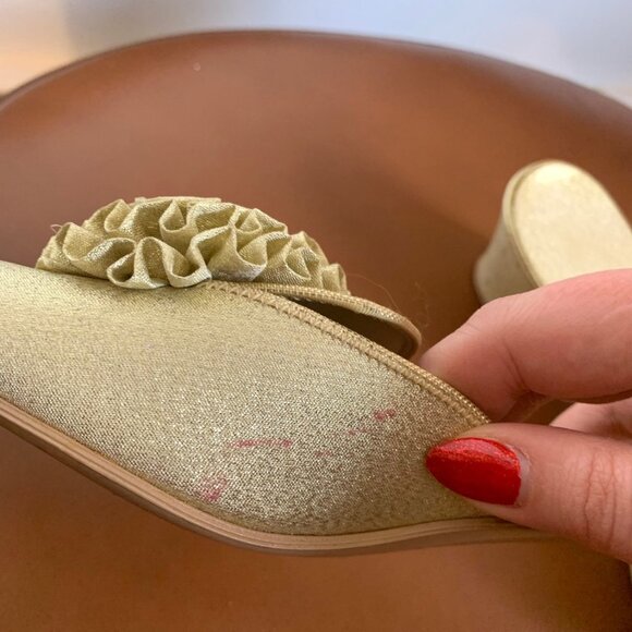 60s Vintage Gold Sparkle Ruffle Slipper Heels by Daniel Green, Made in USA - Picture 3 of 6